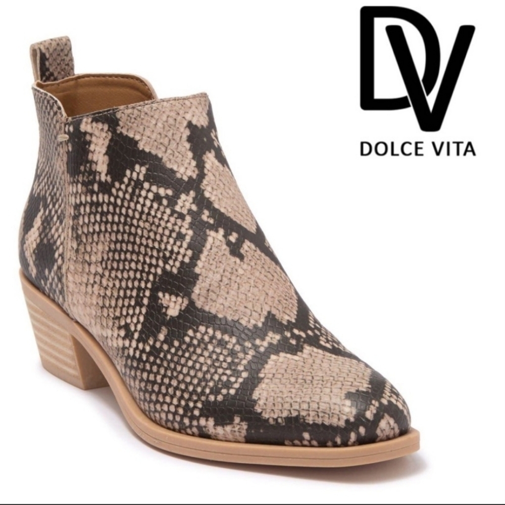 NWOT DOLCE VITA westa ankle booties , snakeskin print